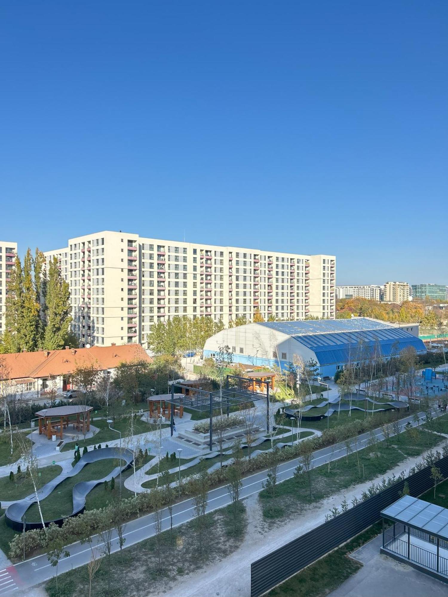 Urban Retreat With Balcony At Exigent Plaza - 06 Apartman Bukarest Kültér fotó